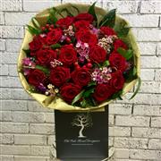 Amour 18 - Premium Roses